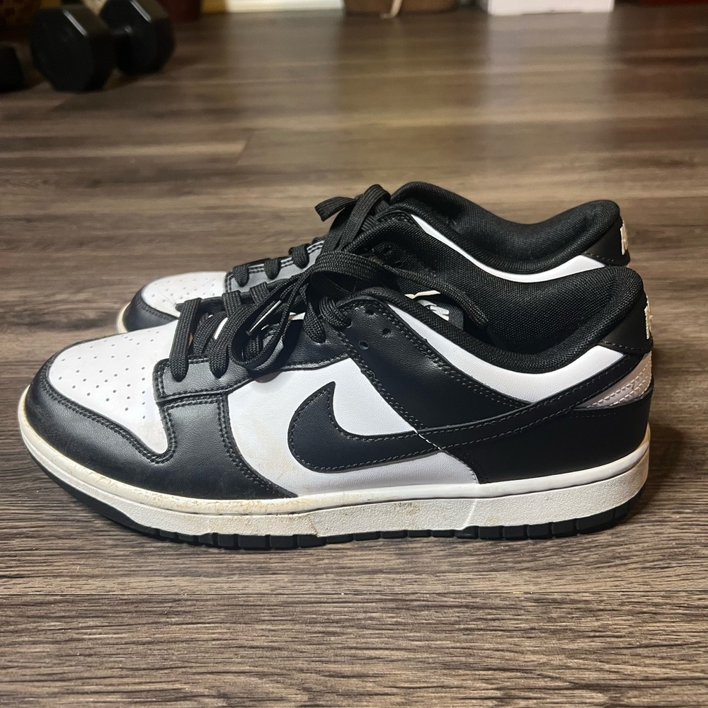 Men’s Nike Dunks Panda